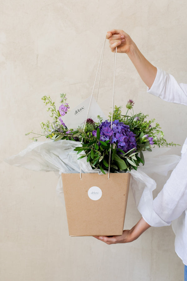 Taller de arreglos florales en jarrón